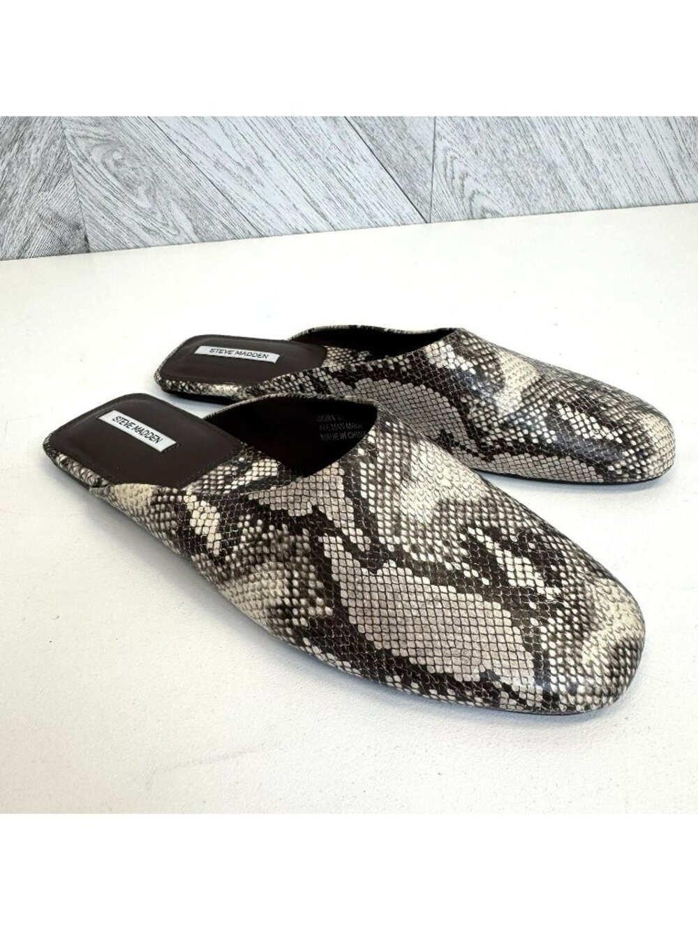 Steve Madden Dora Womes EU40 US 9.5 Snakeskin Print Mules Flats Shoes Slip On